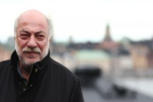 İzmir Büyükşehir Belediyesi Şehir Tiyatroları Genel Sanat Yönetmenliği görevine Yücel