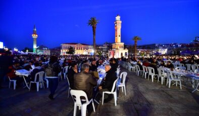 İzmir’de 100 milyon TL’lik Ramazan dayanışması