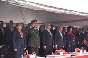 İzmir'de 19 Mayıs Atat&uuml;rk'&uuml; Anma Gen&ccedil;lik ve Spor Bayramı, &ccedil;eşitli