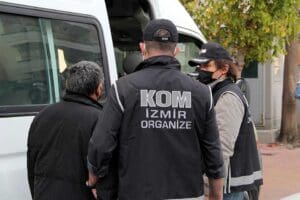 İzmir'de FET&Ouml;/PDY'nin T&uuml;rk Silahlı Kuvvetleri (TSK) yapılanmasına y&ouml;nelik ge&ccedil;en salı
