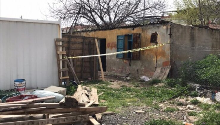 İzmir'de acı son: Evinde ölü bulundu