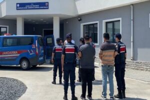 İZMİR'de, Jandarma Su&ccedil; Araştırma Timi'nin (JASAT) operasyonlarında, son 1 haftada