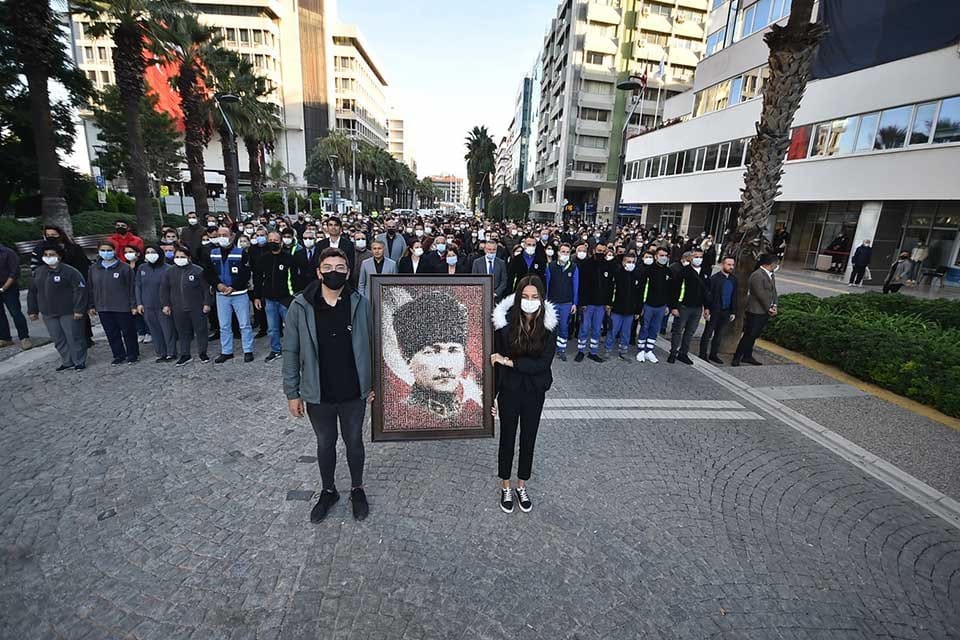 T&uuml;rkiye Cumhuriyeti&rsquo;nin kurucusu Ulu &Ouml;nder Mustafa Kemal Atat&uuml;rk&rsquo;&uuml;n aramızdan ayrılışının