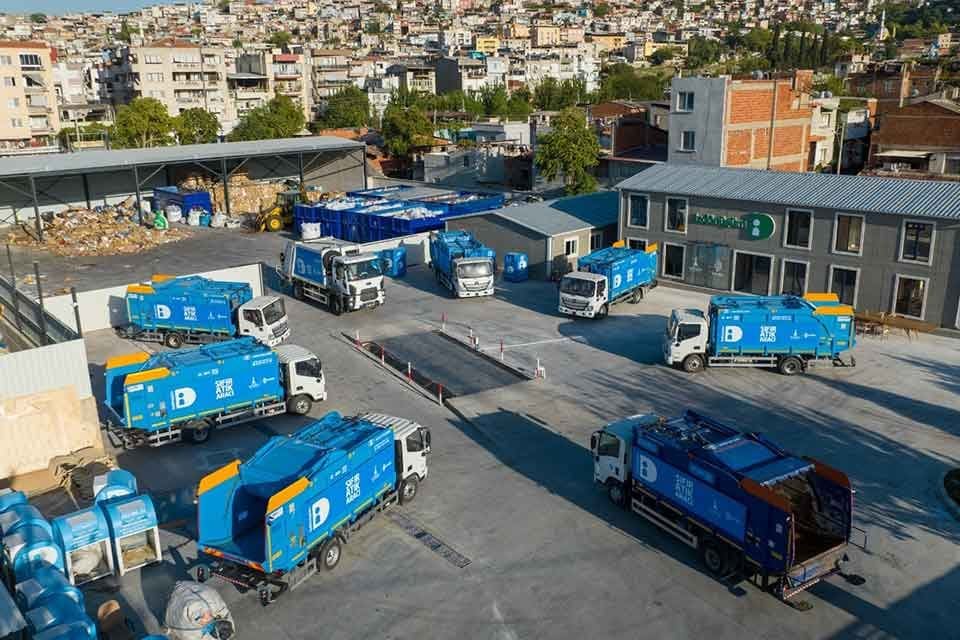 İzmir B&uuml;y&uuml;kşehir Belediyesi şirketi İzDoğa&rsquo;nın başlattığı İzD&ouml;n&uuml;ş&uuml;m projesinde &ccedil;alışmalar hızla