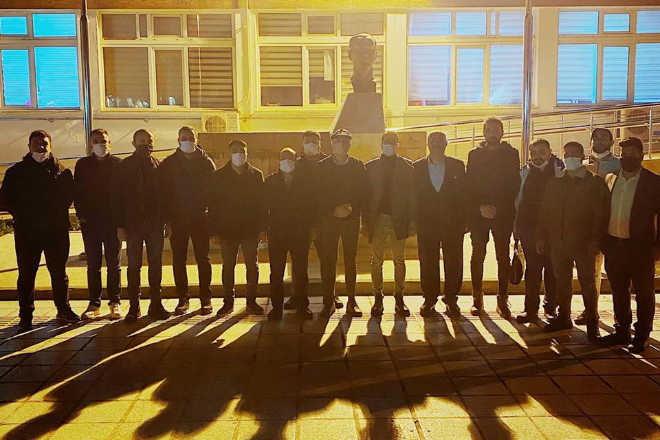 CHP Kemalpaşa Gençlik Kolları Başkanı ve parti üyeleri Berat Albayrak