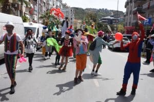 İzmir&rsquo;de 23 Nisan Ulusal Egemenlik ve &Ccedil;ocuk Bayramı kutlamalarında kısıtlamaya
