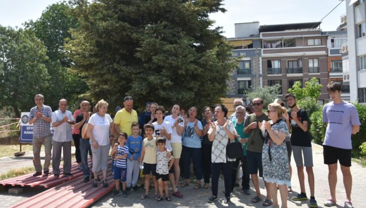 İzmir'de çocuk parkı yıkıldı, mahalleli tepki gösterdi