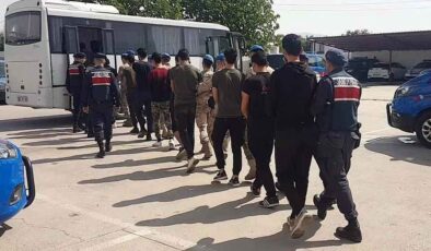 İzmir'de DAEŞ operasyonunda 10 gözaltı
