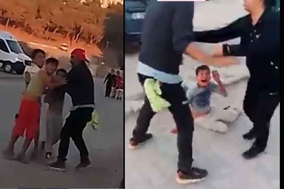 İzmir'in Seferihisar il&ccedil;esinde, 3 &ccedil;ocuğa saldırıp, darbettiği anlar &ccedil;evredekiler tarafından