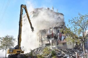 Ege &Uuml;niversitesi (E&Uuml;) N&uuml;kleer Bilimler Enstit&uuml;s&uuml; &Ouml;ğretim &Uuml;yesi Do&ccedil;. Dr.