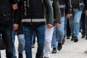 Fetullahçı Terör Örgütü'nün Türk Silahlı Kuvvetleri'ndeki yapılanmasına yönelik İzmir merkezli 62