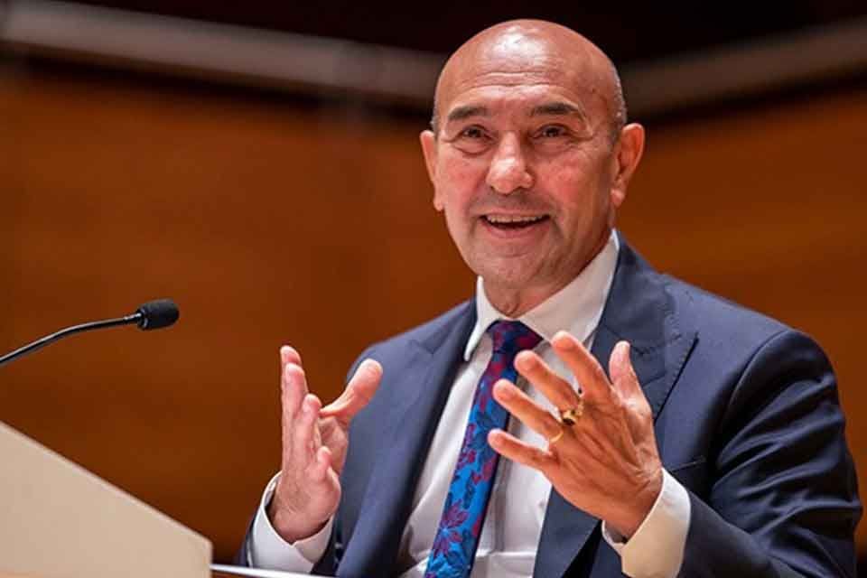 İzmir B&uuml;y&uuml;kşehir Belediyesi&rsquo;nin &ouml;nc&uuml;l&uuml;ğ&uuml;nde kurulan İzmir S&uuml;rd&uuml;r&uuml;lebilir Kentsel Gelişim Ağı
