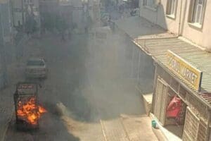 İzmir Torbalı'da yabancı uyruklu bir kişi, tartıştığı 17 yaşındaki Batuhan