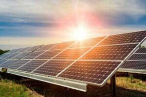 İzmir'de g&uuml;neş enerjisi teknolojisi şirketine verilecek devlet desteği netleşti. Cumhurbaşkanı