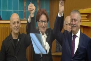 İzmir B&uuml;y&uuml;kşehir Belediyesi AK Parti Meclis &Uuml;yesi Fikret Mısırlı istifa