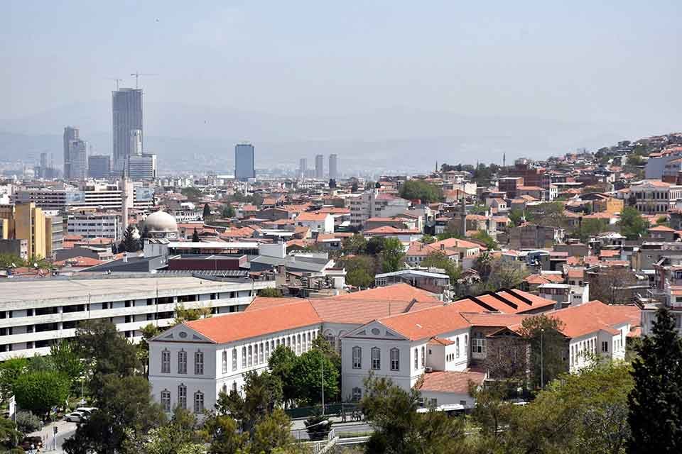 T&Uuml;RKİYE Cumhuriyeti Merkez Bankası (TCMB) Konut Fiyat Endeksi'ne g&ouml;re İzmir'de