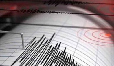 İzmir’de korkutan deprem…