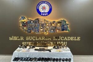 İzmir'de, i&ccedil;kilerine&nbsp;uyuşturucu ve uyarıcı madde atmak da dahil &ccedil;eşitli yollarla,