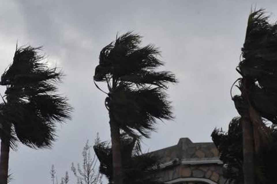 Meteoroloji 2'nci B&ouml;lge M&uuml;d&uuml;rl&uuml;ğ&uuml;'nce İzmir genelinde bu gece yarısından sonra