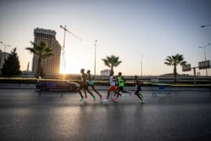 İzmir tarihinin en &ouml;nemli spor organizasyonlarından biri olan Maratonİzmir&rsquo;in startı