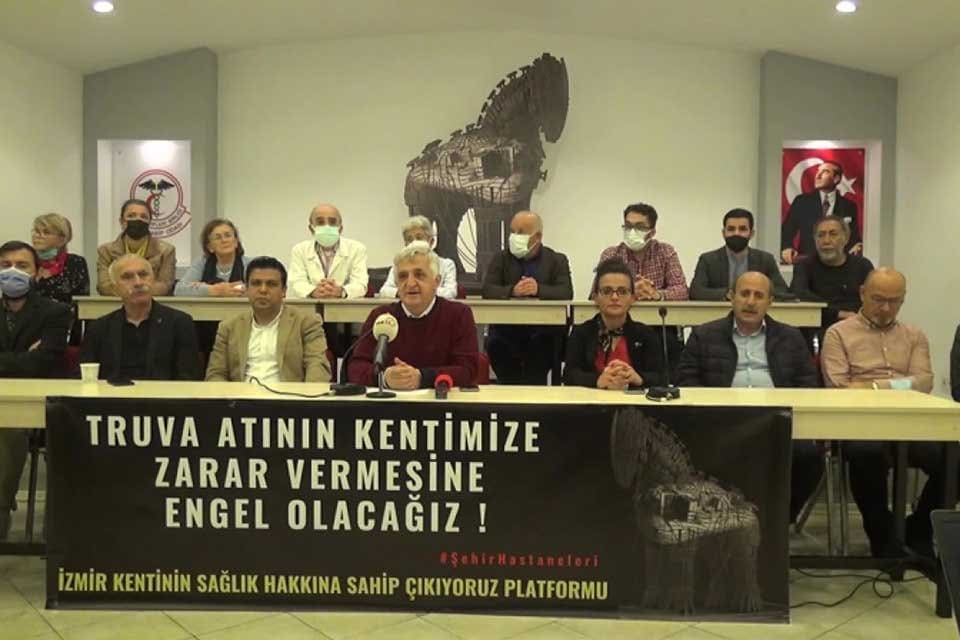 İzmir&rsquo;de sağlık &ouml;rg&uuml;tleri, yaşam savunucuları ve hukuk&ccedil;ular, halkın sağlık hakkına
