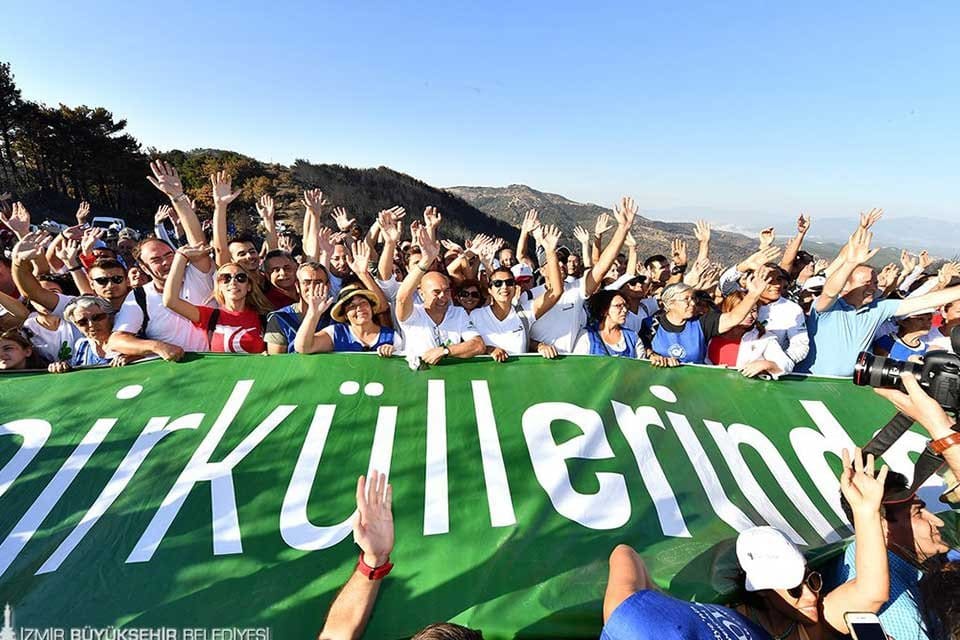 İzmir&rsquo;in ciğerlerini yakan b&uuml;y&uuml;k orman yangınının &uuml;zerinden iki yıl ge&ccedil;ti.