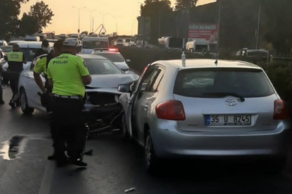 İZMİR'in Bayraklı il&ccedil;esinde, İzmir Adliyesi'nde g&ouml;revli Cumhuriyet Savcısı Ayhan Yılmaz'ın
