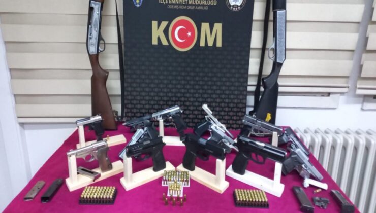 İzmir’de silah kaçakçılarına operasyon! Cephanelik gibi…