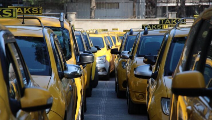 İzmir’de taksicilerden zam kuyruğu! İndi-bindi artık 30 TL