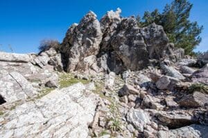 İzmir'in Karabağlar il&ccedil;esine bağlı Tırazlı K&ouml;y&uuml;'nde Helenistik ve Roma d&ouml;nemlerinde