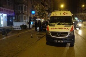 İzmir'in Karabağlar il&ccedil;esinde trans birey G&uuml;nay &Ouml;zyıldız'ın (48) bı&ccedil;aklanarak &ouml;ld&uuml;rmesi