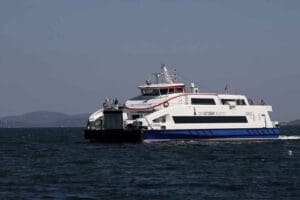 İstanbul ve İzmir&rsquo;de yaşanan olumsuz hava ve deniz koşulları nedeniyle