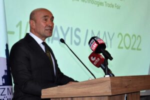 İzmir’de We-Cycle Çevre ve Geri Dönüşüm Teknolojileri Fuarı’nın lansman toplantısında