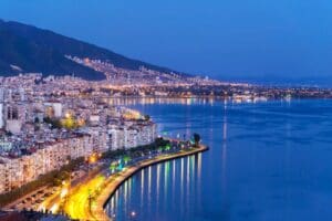 &Ccedil;evre, Şehircilik ve İklim Bakanlığı İzmir'in Konak il&ccedil;esi G&ouml;ztepe semtinde