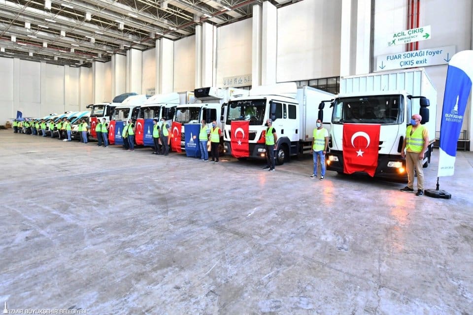 İzmir B&uuml;y&uuml;kşehir Belediyesi, Kahramanmaraş&rsquo;ta meydana gelen ve 10 ili etkileyen