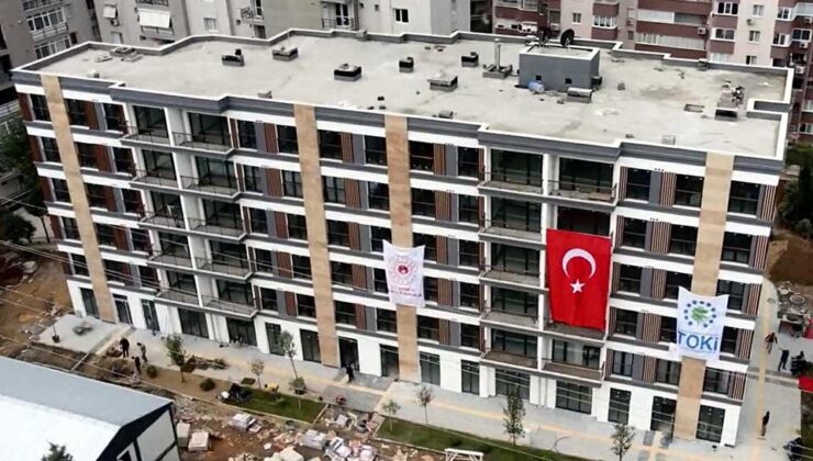 İzmir depreminin yaralı sarılıyor, yeni binalar yükseldi