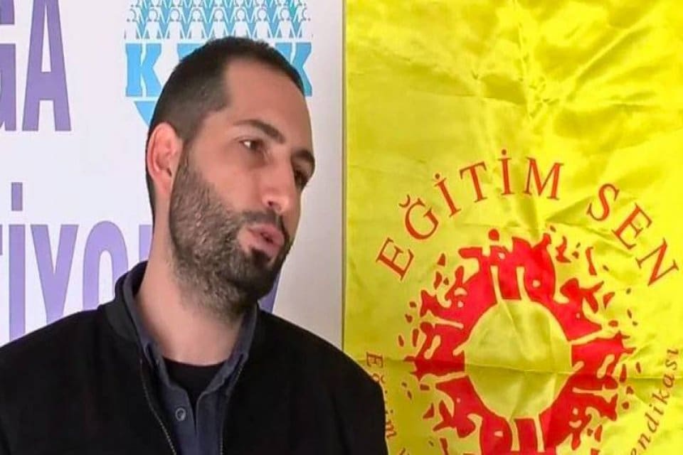 İzmir Dokuz Eyl&uuml;l &Uuml;niversitesi&rsquo;nde &uuml;niversitenin 6 farklı birimine s&uuml;r&uuml;len Eğitim-Sen