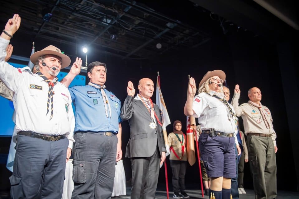 İzmir, Uluslararası Gilwell İzci G&ouml;n&uuml;ll&uuml;leri, D&uuml;nya Bağımsız İzci Organizasyonu ve