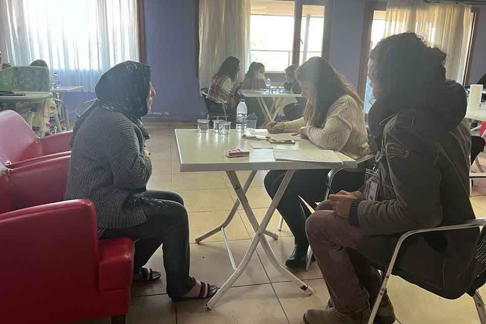 İzmir B&uuml;y&uuml;kşehir Belediyesi, Kahramanmaraş merkezli depremlerden etkilenen afetzedeleri hem &ldquo;Bir
