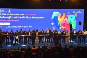 İzmir Enternasyonal Fuarı (İEF), bu yıl 90'ıncı kez kapılarını açtı.