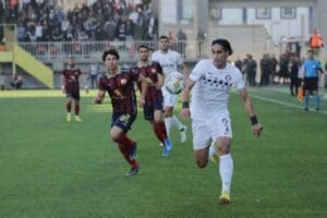 İzmir temsilcileri Altay ile Altınordu, 32. hafta kapanış ma&ccedil;ında yarın