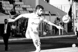 &Uuml;lkemize yasa boğan deprem felaketinde hayatını kaybeden futbolcu Taner Kahriman'ın