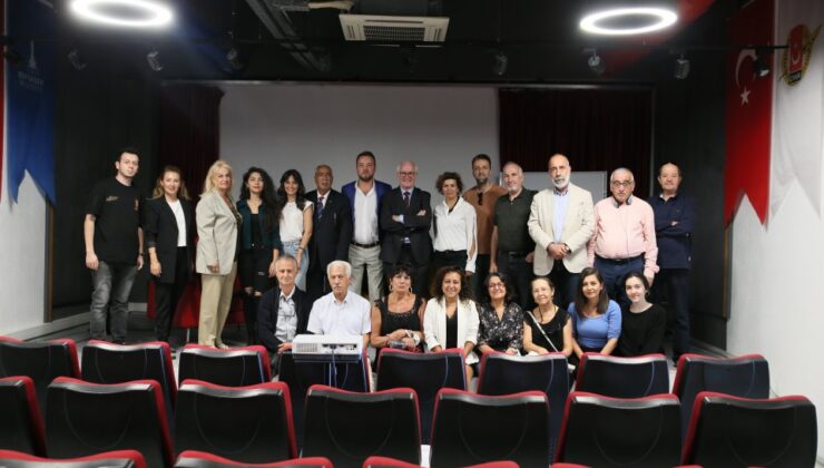 İzmir Gazeteciler Cemiyeti'nden 'Etik Gazeteciler Atölyesiı çalışması
