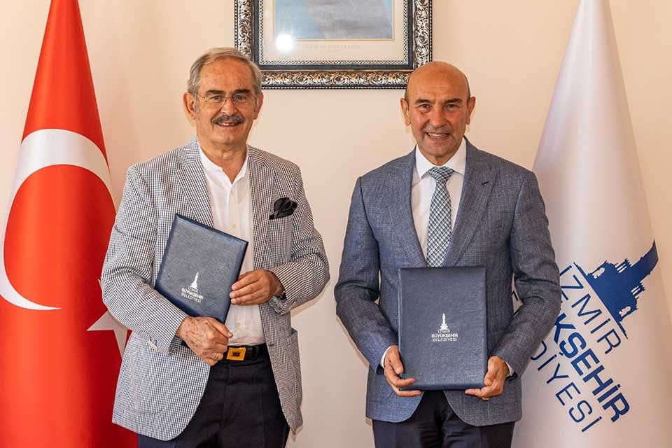 İzmir B&uuml;y&uuml;kşehir Belediyesi'nin geliştirdiği &ldquo;Acil İzmir&rdquo; uygulamasını artık Eskişehir B&uuml;y&uuml;kşehir