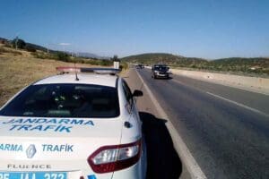 İZMİR'de yılbaşından temmuz ayına kadar jandarma ekiplerince yapılan trafik denetimlerinde