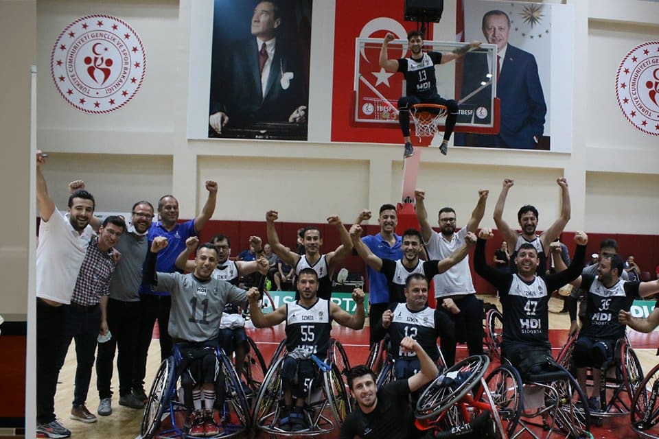 İzmir B&uuml;y&uuml;kşehir Belediyespor Tekerlekli Sandalye Basketbol Takımı, S&uuml;per Lig play-off