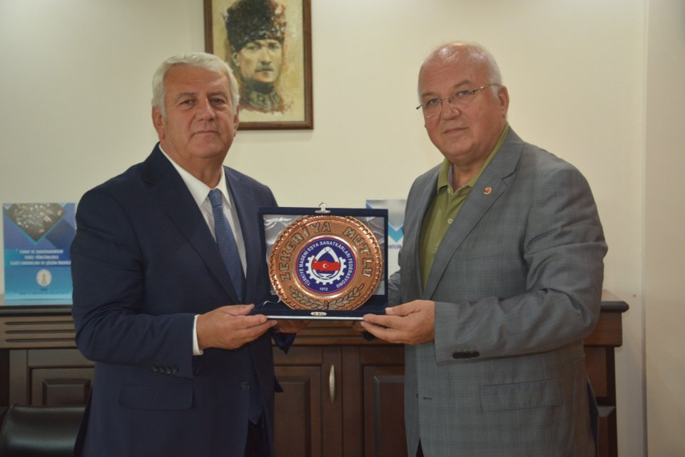 Türkiye Madeni Eşya Sanatkarları Federasyonu Genel Başkanlığına seçilen İzmir Oto