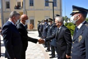 İzmir&nbsp; İl Emniyet M&uuml;d&uuml;r&uuml; H&uuml;seyin Aşkın, g&ouml;revi 1&rsquo;inci Sınıf Emniyet