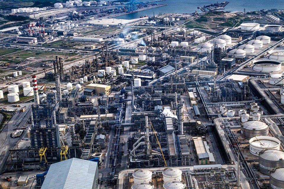 EGE B&ouml;lgesi Sanayi Odası (EBSO), '&uuml;retimden satışlar' kriterine g&ouml;re 100