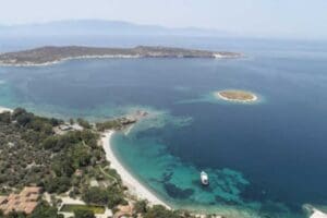Cumhurbaşkanı Recep Tayyip Erdoğan imzasıyla yayımlanan kararla İzmir'in Fo&ccedil;a il&ccedil;esi&nbsp;Fo&ccedil;a-Adalar